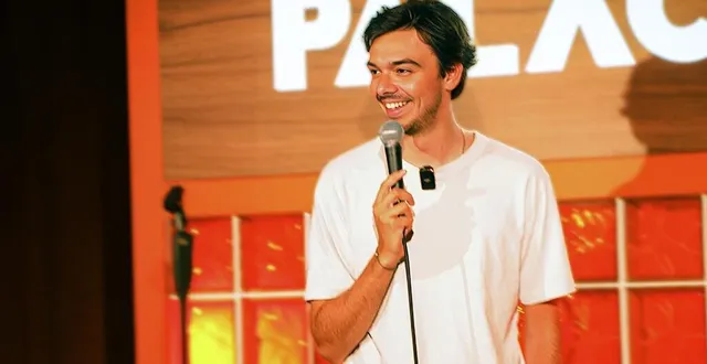 photo  ouvert depuis fin mai, le palace comedy club d’angers accueille tous les soirs de la semaine des humoristes venus de la france entière.  &copy;  photo : kolok 