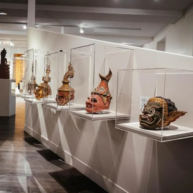 photo une collection de masques de théâtre du cambodge. né au viie siècle, le théâtre masqué est considéré comme un art sacré dans ce pays.  ©  ouest-france