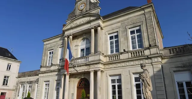 photo  la course à la mairie de chalonnes-sur-loire est lancée avec deux listes différentes en lice comportant de nouvelles personnes.  &copy;  archives co – laurent combet 