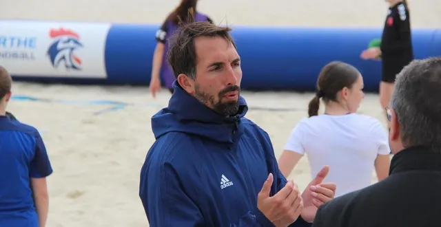 photo  paul mourioux, l’entraîneur de l’équipe de france masculine, tentera d’emmener ses joueurs sur le podium de l’euro.  &copy;  yohann bourgin, ouest-france 