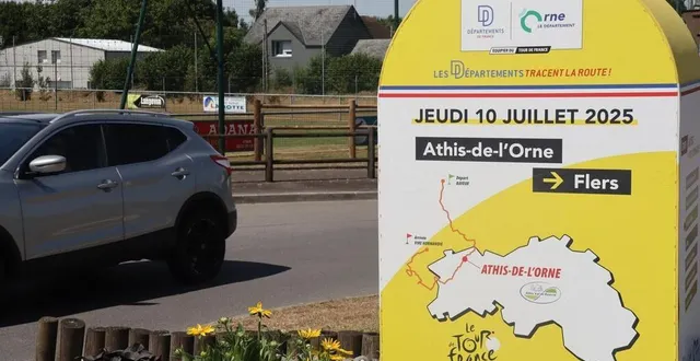 photo  la ville d’athis-val-de-rouvre est décorée aux couleurs du tour de france 2025.  &copy;  ouest-france 