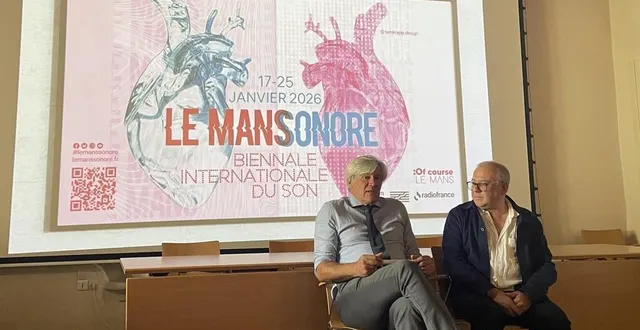 photo  stéphane le foll a présenté à la presse l’affiche de la quatrième édition de la biennale internationale du son ainsi que le nouveau chef d’orchestre de l’évènement, le commissaire général philippe langlois.  &copy;  ouest-france 