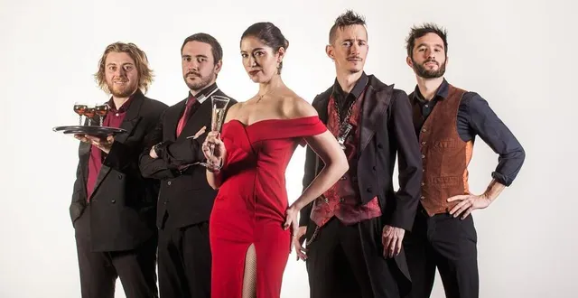 photo  l’ambiance jazz-punk de tarmac rodéo marquera la fin de la saison touristique.  &copy;  tarmac rodéo 