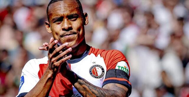 photo paixao, ailier brésilien du feyenoord, intéresse fortement l’olympique de marseille. © marcel van dorst / afp
