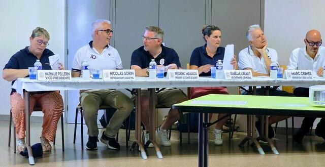 photo les représentants du comité se sont réunis lors de l’assemblée générale. © ouest-france