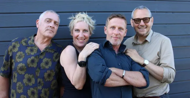 photo  the lovers est le fruit de la rencontre entre nick woolfson, caroline leurquin, dale reeves et camille saféris.  &copy;  ouest-france 