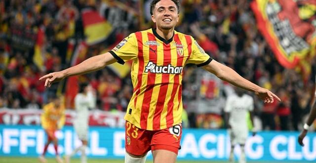 photo  neil el aynaoui devrait rester au rc lens à l’issue de ce mercato estival.  ©  françois nascimbeni / afp 