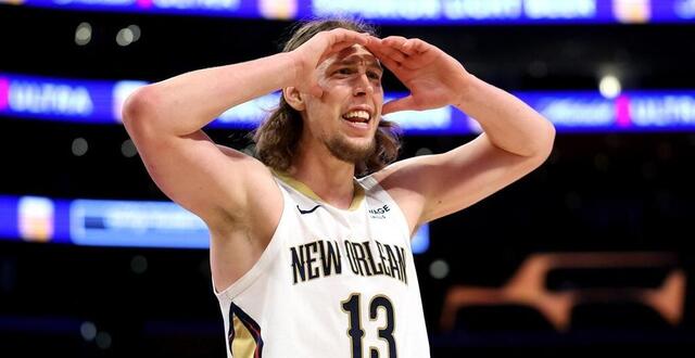 photo  kelly olynyk rejoint victor wembanyama aux spurs.  ©  getty images via afp 