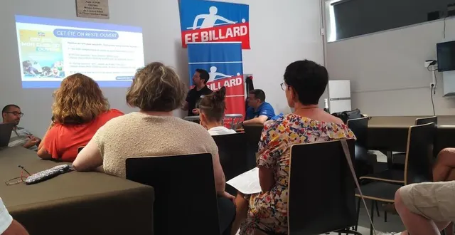 photo  lors de l’assemblée générale du samedi 5 juillet, le bureau du club de billard a souligné le record de licenciés et les résultats exceptionnels de la saison.  &copy;  ouest-france 
