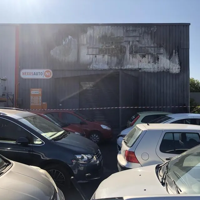 L’intervention des pompiers a duré plus de 4 heures. Ouest-France photo l’intervention des pompiers a duré plus de 4 heures. © ouest-france