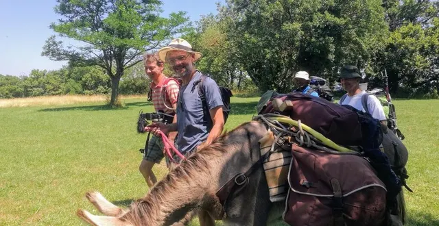 photo  nicolas gabriel, stéphane et son âne saudadj.  &copy;  nicolas gabriel 