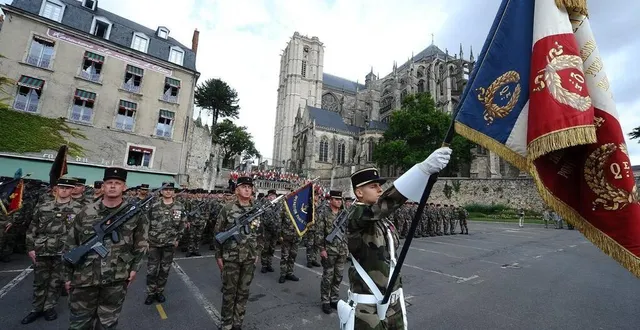 photo  dimanche 13 juillet 2025, à 19 h 30, un grand défilé militaire aura lieu sur l’avenue de paderborn, au mans (sarthe).  &copy;  archives ouest-france 