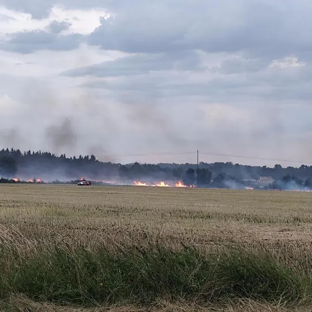 photo feu agricole à rai, dans l’orne.  ©  ouest-france
