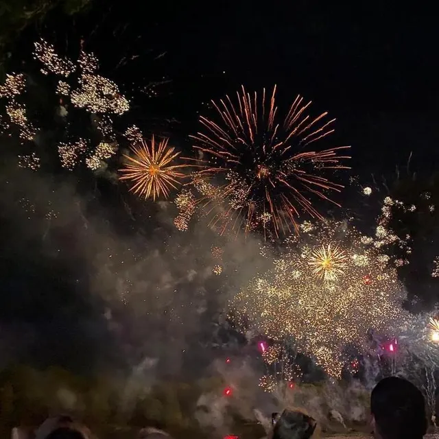 photo le feu d’artifice tiré à angers, le 13 juillet 2025.  ©  ouest-france