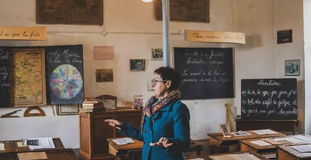 photo  une école à l’ancienne au grez.  &copy;  4cps 
