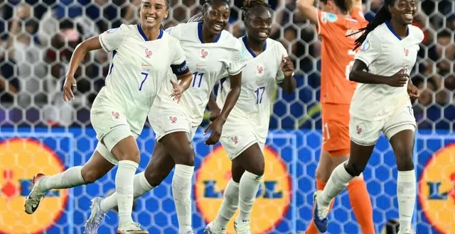 photo  sakina karchaoui et les bleus affronteront l’allemagne samedi 22 juillet.  &copy;  afp 