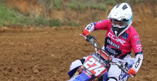 photo  amandine verstappen est l’unique pilote du championnat de france féminin qui parvient à vivre du motocross.  &copy;  nathalie douley 