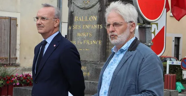 photo  maurice vavasseur, maire de ballon-saint-mars, aux côtés de jean-carles grellier, député de la 5e circonscription.  &copy;  le maine libre 