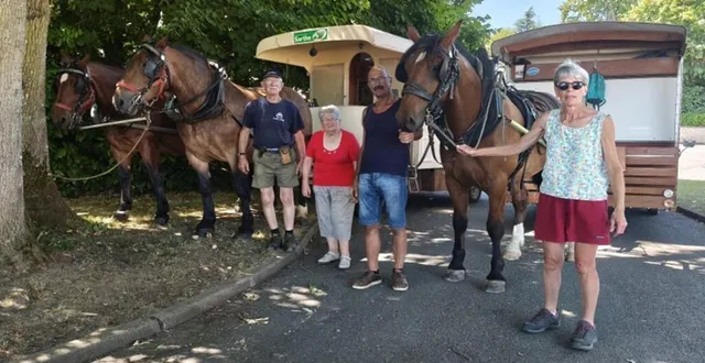 photo  robert et colette leroy, à gauche.  &copy;  le maine libre 