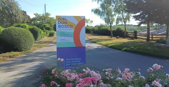 photo  mercredi 23 juillet, un concert est donné à giel don bosco pour fêter le passage de l’equirando.  &copy;  ouest-france 