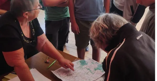 photo  chantal buin, la maire, a beaucoup accompagné les enfants lors de cette semaine de travail.  &copy;  ouest-france 