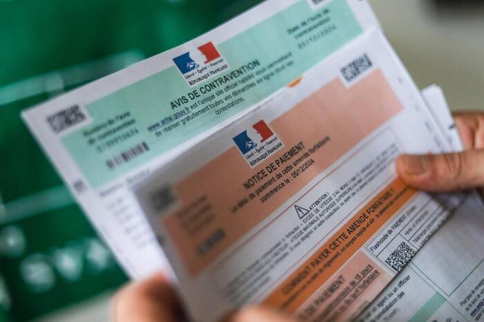 Un policier tout juste installé dans un quartier fait pleuvoir les PV : « Six en huit jours »  (Ouest-France)