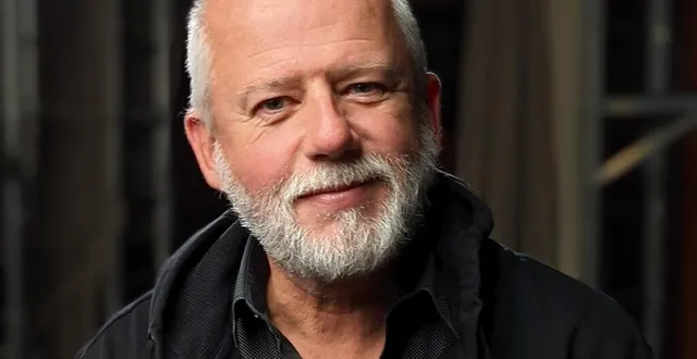 photo  le comédien lyonnais jacques chambon a interprété le rôle de merlin dans la série 