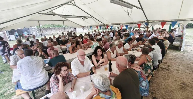 photo  250 personnes assistaient à cette soirée.  &copy;  le maine libre 