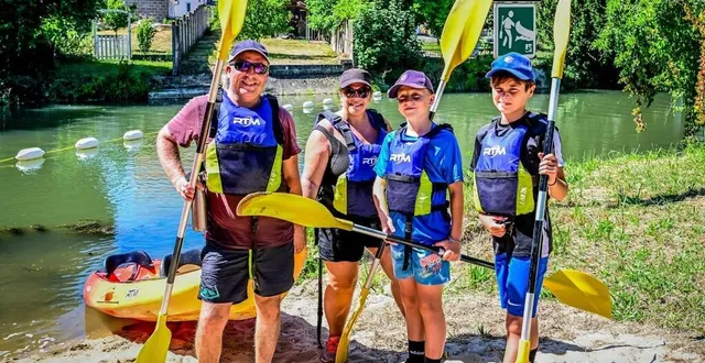 photo  les premiers clients de cette saison 2025 à montfort-le-gesnois ont bouclé le circuit de 10 kilomètres en 2 h 15.  &copy;  le maine libre - yvon loué 