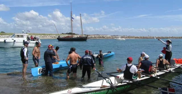 photo  les yoles participant à la jersey-carteret viennent de tous les horizons. les champions de la discipline, tel que pierrick ledard (vice-champion du monde), côtoient les rameurs du dimanche. c’est aussi une fête franco-jersiaise.  &copy;  ouest-france 