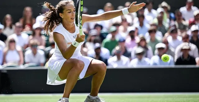 photo  lucia bronzetti le 3 juillet 2025 à wimbledon face à la russe mirra andreeva.  &copy;  kirill kudryavtsev / afp 