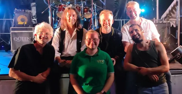 photo  le groupe back to queen qui a animé la soirée  &copy;  ouest-france 