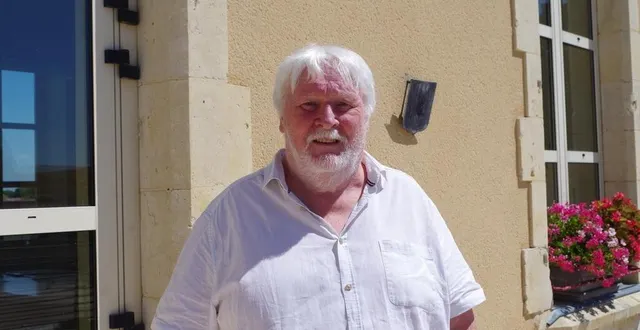 photo  michel pré est candidat à un second mandat de maire.   &copy;  le maine libre 