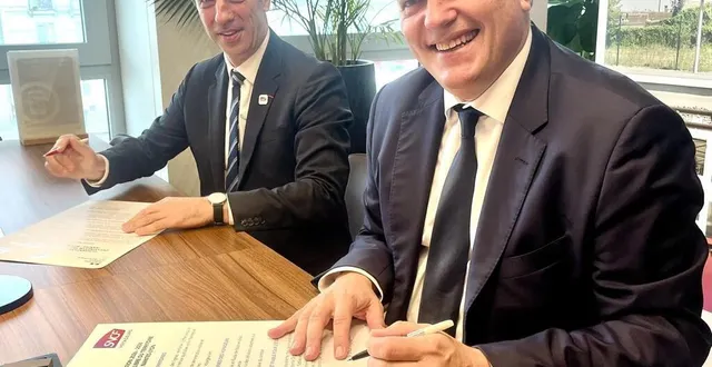 photo  le pdg de sncf voyageurs christophe fanichet et le ministre des transports, philippe tabarot, ce vendredi 18 juillet, à la gare de nantes.  &copy;  ouest-france 