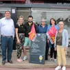 photo le sénateur olivier bitz, le propriétaire du bar et sa compagne (axel bonneau et vanessa soenen), brigitte choquet, conseillère régionale, florence écobichon, adjointe au maire, et lydia poupin, conseillère municipale.