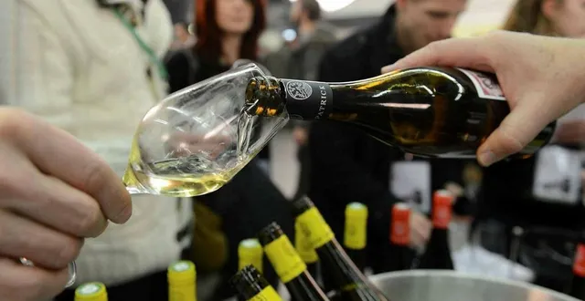 photo  la 41e édition du salon des vins et de la gastronomie de chahaignes aura lieu samedi 19 et dimanche 20 juillet 2025.  &copy;  archives le courrier de l’ouest - laurent combet 