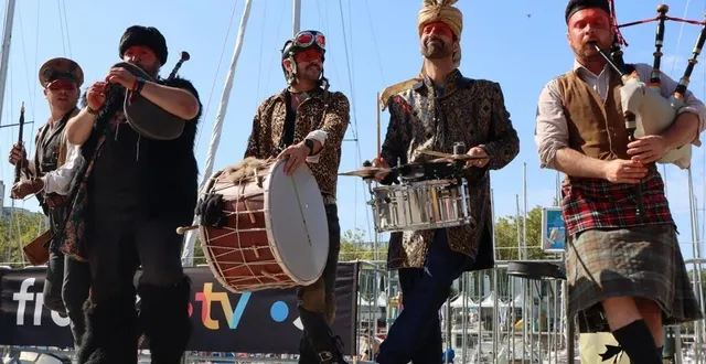 photo  l’orchestre national du jahiner se produira lors d’une déambulation, dimanche soir sur le quai de la noë.  &copy;  norbert guiheneuf 