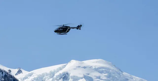 photo  une femme de 25 ans et un homme de 56 ans ont été retrouvés dans le massif du mont-blanc, samedi 29 juillet. photo d’illustration.  &copy;  grégory yetchmeniza / photopqr / le dauphine / maxppp 