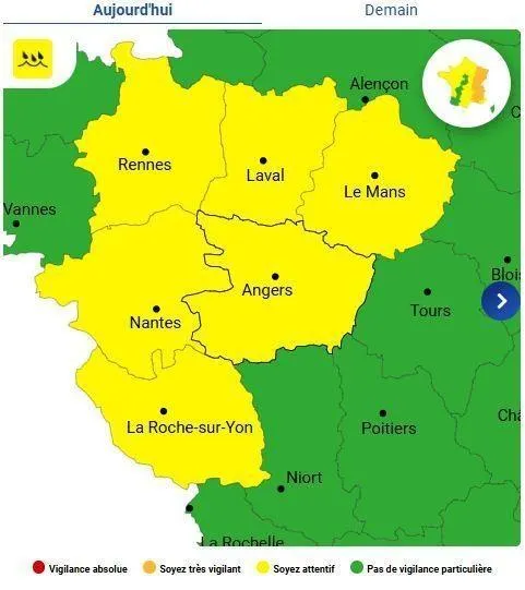 photo des averses orageuses sont prévues par météo france sur l’ensemble du département de maine-et-loire, ce dimanche 20 juillet 2025.  ©  capture d’écran météo france