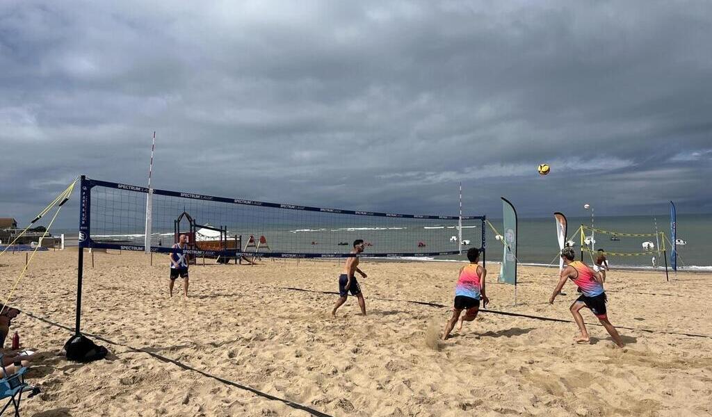Le Beach sport tour festival a commencé à Saint-Hilaire-de-Riez