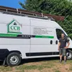 photo clément foucher vient de recevoir son camion marqué au nom de son entreprise baptisée clément construction bois.