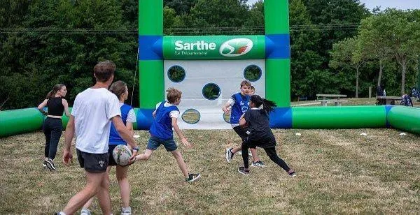 photo  les enfants seront sensibilisés à la pratique sportive grâce à la tournée d’été « la sarthe destination sport ».  &copy;  © cd72 