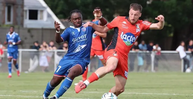 photo  amadou samoura et les thoniers affrontent guingamp ce mercredi 22 juillet.  &copy;  gaëlle germain 