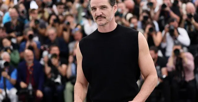 photo  pedro pascal sur le tapis rouge du festival de cannes pour le film « eddington », le 17 mai 2025.  &copy;  getty images via afp archives / andreas rentz 