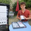 photo  beaufort, le 3 juillet 2025. d’abord opticien en boutique, pierre-alexis desmares a choisi d’exercer son métier à domicile. il intervient ainsi chez ses clients, avec tout le matériel nécessaire. 