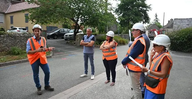 photo  vendredi 18 juillet 2025, une « journée test bas carbone » s’est déroulée lors de la visite d’un chantier à brains-sur-gée (sarthe).  &copy;  département de la sarthe 