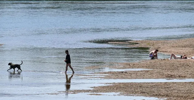 photo  les services de l’état et des collectivités vont redoubler de vigilance sur les niveaux des fleuves et rivières.  &copy;  co – laurent combet 