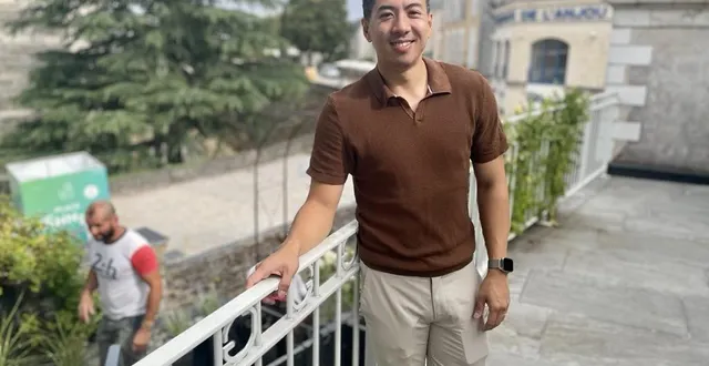 photo  angers, rue saint-évroult, 25 juillet 2025. alex hu va passer de l’atoll, où il est à la tête de deux restaurants asiatiques, à cette propriété des xviiie et xixe siècles, l’ancien gupta’s, pour y monter un restaurant bistronomique. l’ouverture est envisagée à la fin de ce mois de septembre.  &copy;  co – anthony pasco 