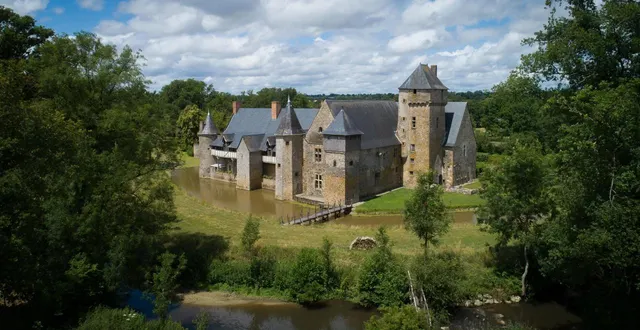 photo  le manoir de la cour, à asnières-sur-vègre reconstituera un campement médiéval.  &copy;  ouest-france 