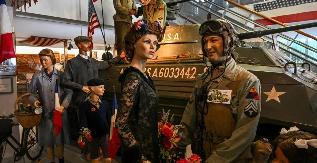 photo  plus de 2 000 objets relatifs à la seconde guerre mondiale sont à découvrir au musée de la guerre.  &copy;  archives le maine libre denis lambert 